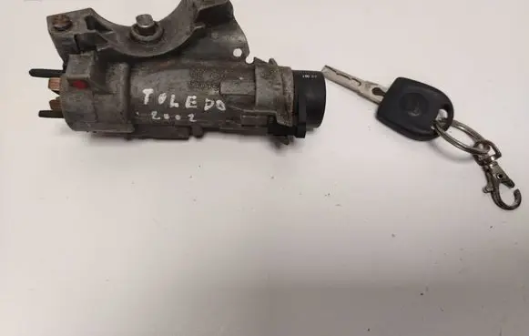 Seat Toledo II (1M) Ignition lock 4B0905851C