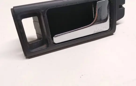 Audi A6 S6 C4 4A Front door interior handle 4A0837020C