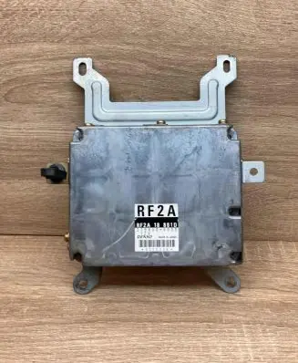 Mazda 626 Engine control unit/module ECU RF2A18881D 2758005033 RF2A