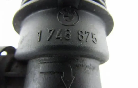 BMW 5 E39 Turbo solenoid valve 1748875