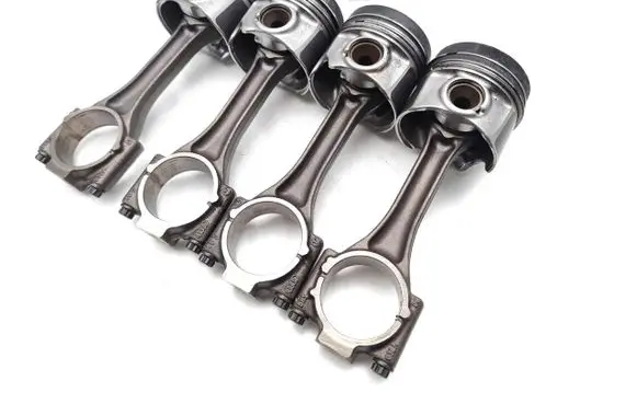 Skoda Octavia Mk3 (5E) Piston with connecting rod CLHA