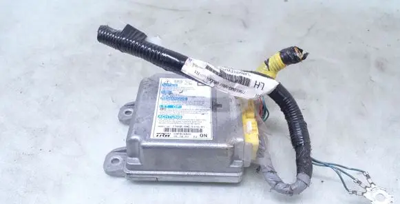 Honda Civic Airbag control unit/module 77960SMGG110M1