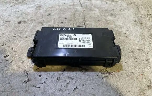 Dodge Challenger Keyless (KESSY) go control unit/module 68283455AB 3697514 ER3660015
