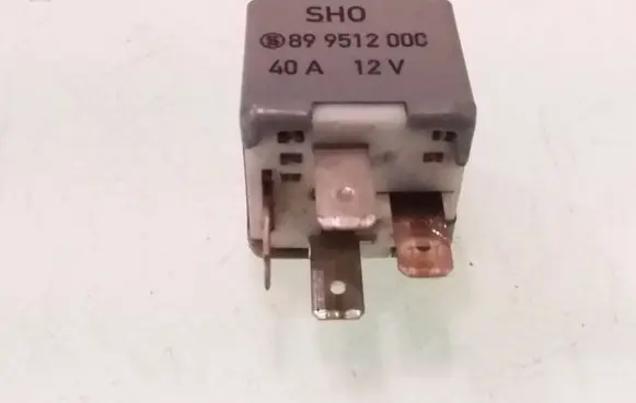 Volkswagen PASSAT B5 Other relay 899512000 44391253K