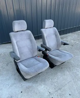 Volkswagen Multivan T4 Front passenger seat 701881678