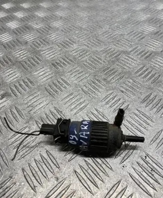 Nissan Navara D40 Windscreen/windshield washer pump 28920EB320