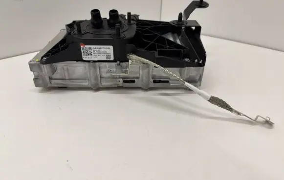 Tesla Model 3 Central body control module 168127105D PGT21356A00300