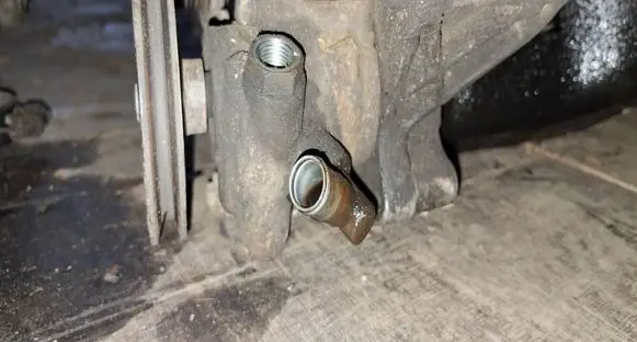 Volkswagen Sharan Power steering pump 027121031