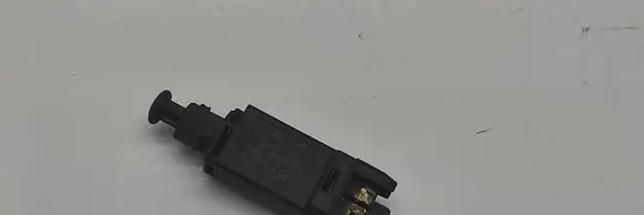Volkswagen Golf III Brake pedal sensor switch 191945515