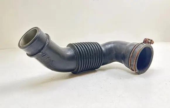 Toyota Urban Cruiser (XP110) Intercooler hose/pipe 1788133070