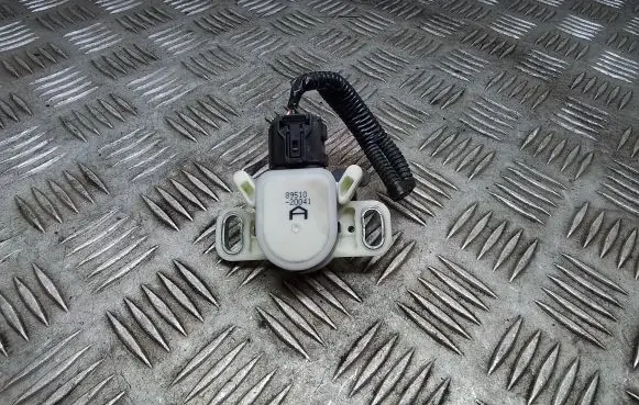 Clutch pedal sensor