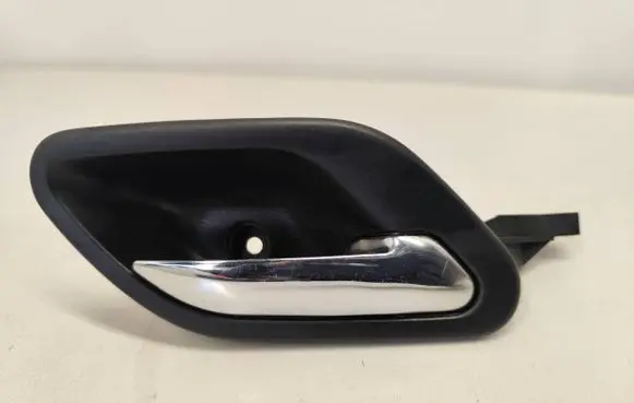 BMW 5 E39 Front door interior handle 8226050