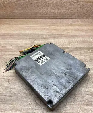Mazda 323 Engine control unit/module ECU B32B18881A 0797007821 WithPlug