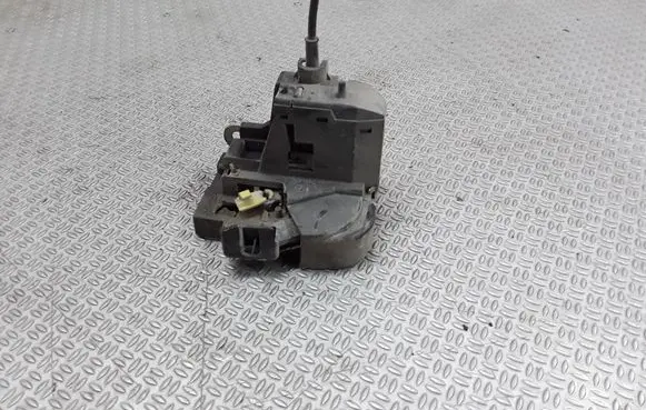 Renault Scenic RX Front door lock