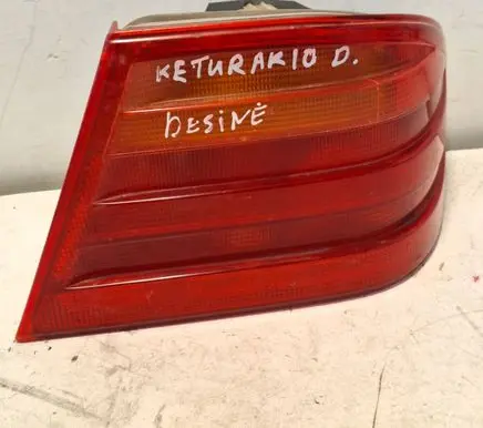 Mercedes-Benz E W210 Rear/tail lights A2108200264 197002 4076