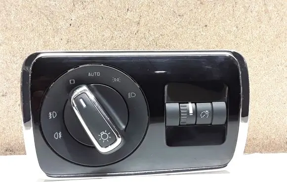 Skoda Superb B6 (3T) Light switch 3T0941431B