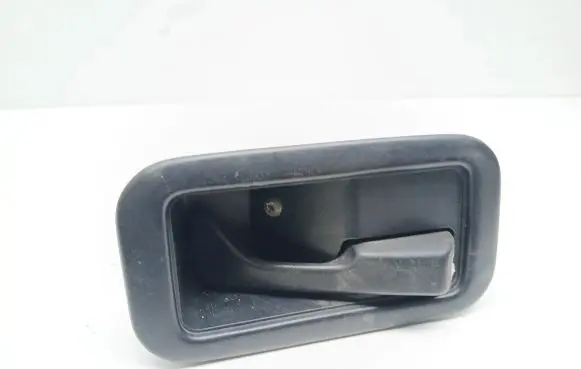 Rear door interior handle