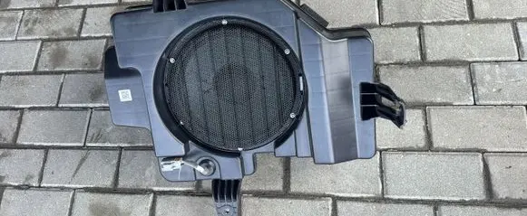 Jeep Grand Cherokee WL Subwoofer speaker 
