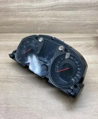 Volkswagen PASSAT B6 Speedometer (instrument cluster) A2C53145550 A2C53117394