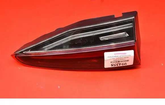 Skoda Octavia 985 Rear/tail lights 5E7945307A