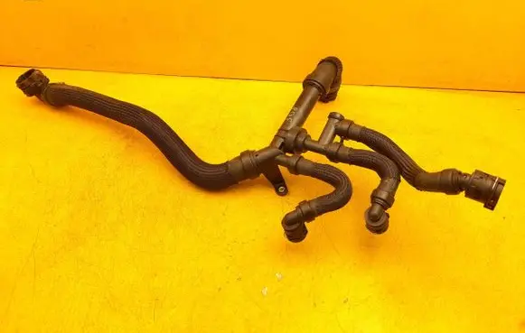 Peugeot 308 Engine coolant pipe/hose