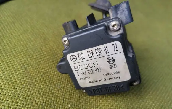 Mercedes-Benz E W210 Other control units/modules 2108300172 1147212077 200297