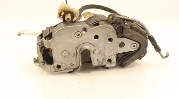 Opel Insignia A Front door lock 13579983