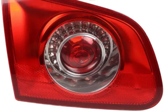 Volkswagen PASSAT B6 Tailgate rear/tail lights 3C9945093