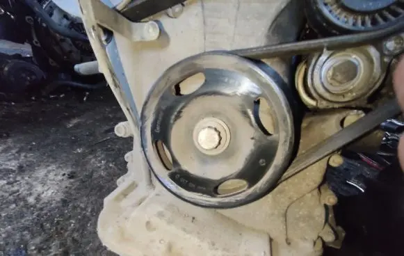 Crankshaft pulley