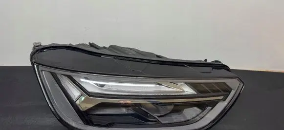 Audi Q5 SQ5 Headlight/headlamp 