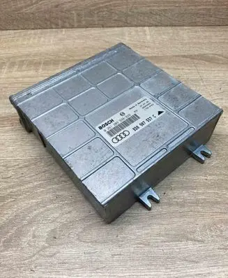 Audi A4 S4 B5 8D Engine control unit/module ECU 8D0907557C 0261203938