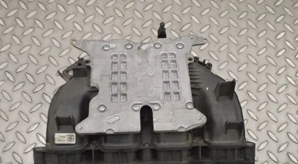 BMW 3 F30 F35 F31 Intake manifold 7599042 7588126