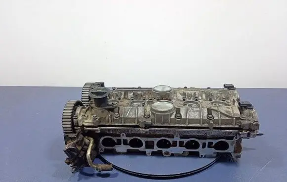 Ford Mondeo MK IV Engine head 8642289007