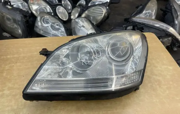 Mercedes-Benz ML W164 Headlight/headlamp A1648260191