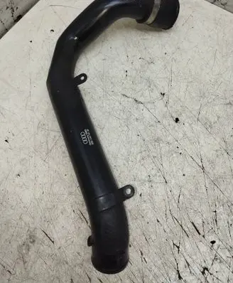 Volkswagen PASSAT B5.5 Intercooler hose/pipe 059145731M