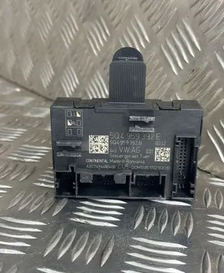 Skoda Octavia Mk3 (5E) Door control unit/module 5Q4959392E