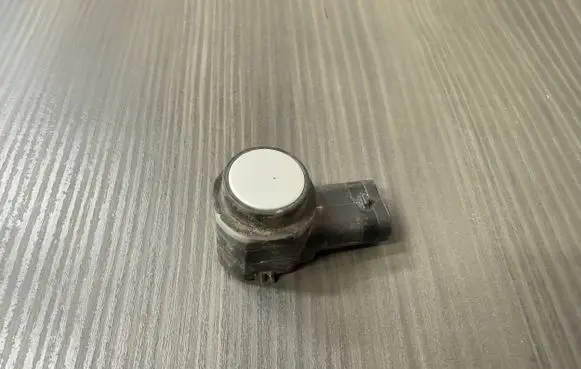 Audi A4 S4 B8 8K Parking PDC sensor 1S0919275