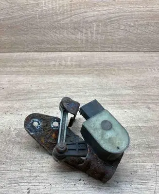 Porsche Cayenne (9PA) Yaw turn rate sensor 4E0907503C 6PM00816151