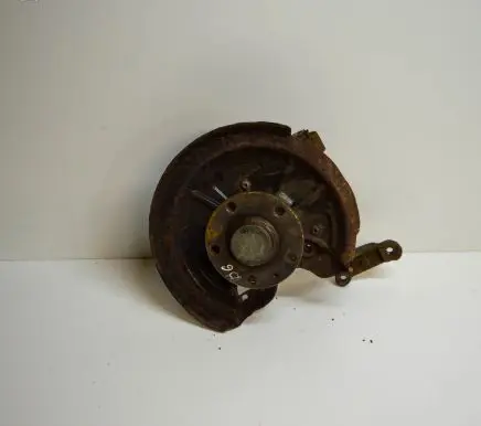 Seat Altea XL Rear wheel hub