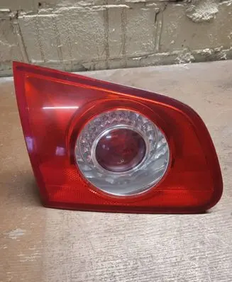 Volkswagen PASSAT B6 Tailgate rear/tail lights 3C9945093