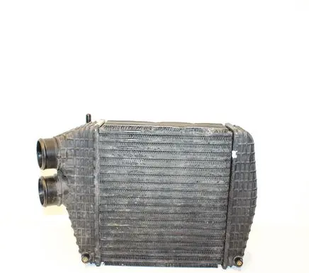 Maserati Ghibli Intercooler radiator 16484793 670035636