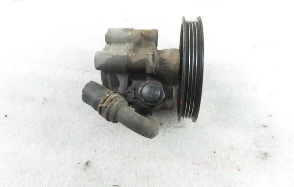 Daihatsu Terios Power steering pump 