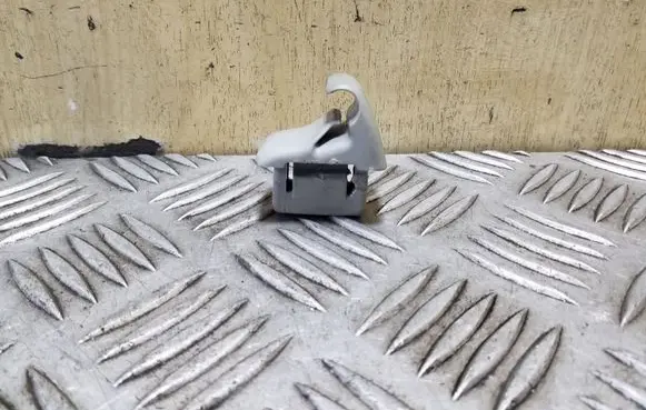 Sun visor clip/hook/bracket