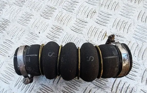 Intercooler hose/pipe