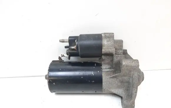 Peugeot 406 Starter motor 0001108176