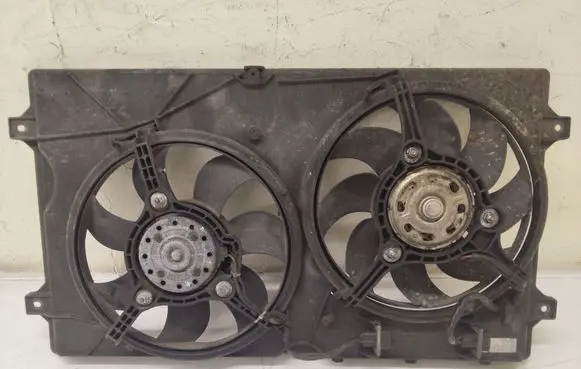Volkswagen Sharan Radiator cooling fan shroud 7M0121207