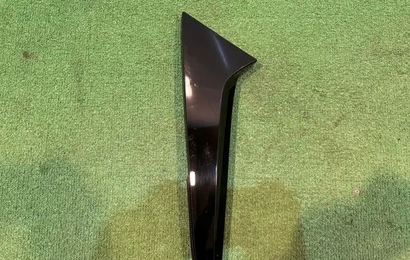 Mazda CX-30 Rear glass trim DFR5B09C2