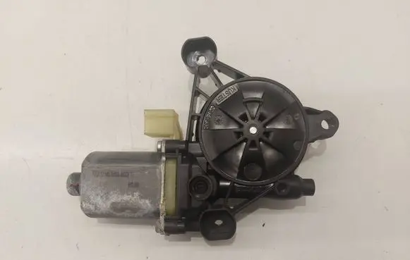 Skoda Octavia Mk3 (5E) Front door window regulator motor 5Q0959802B