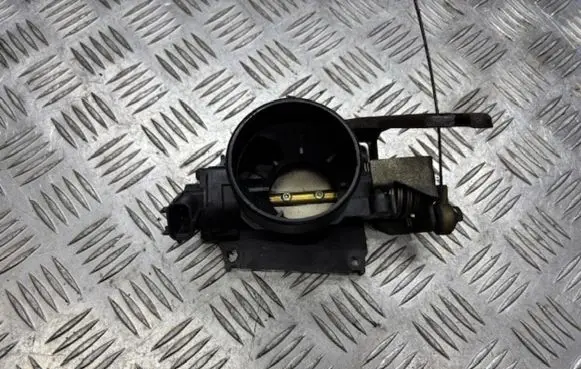 Ford Focus Throttle valve 98120329 XS4UAE