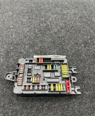 BMW 4 F32 F33 Fuse box set 9337880 19446000001 29112014